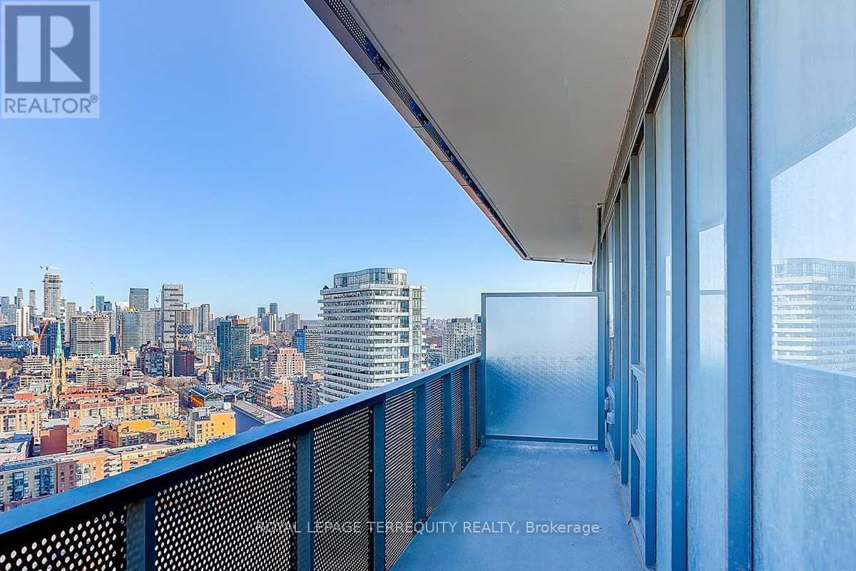 3215 - 138 Downes Street Property Photo 27
