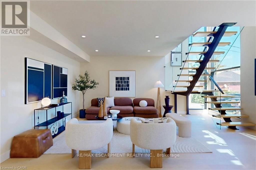 28 Dunsmore Gardens Property Photo 7