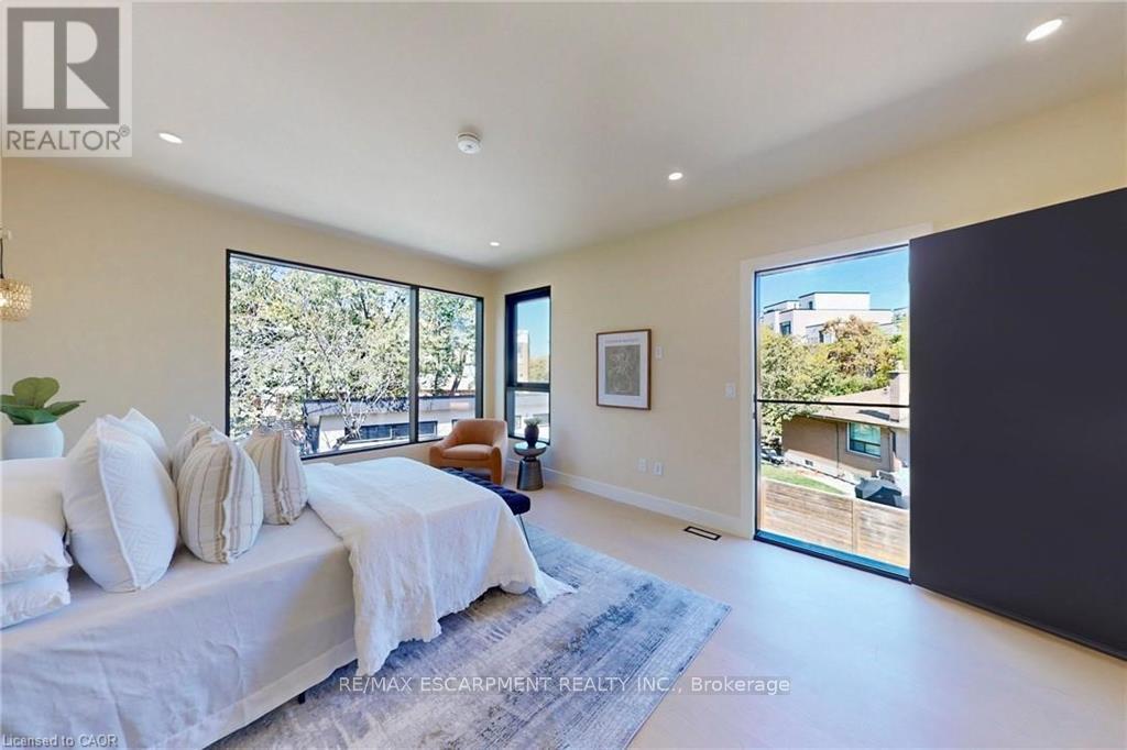 28 Dunsmore Gardens Property Photo 25