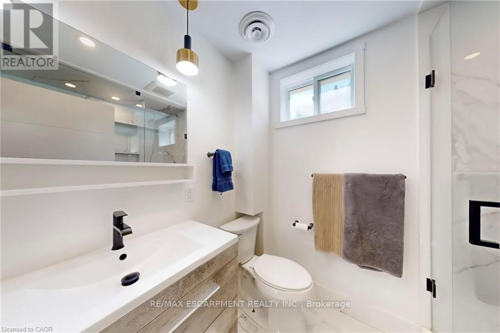 28 Dunsmore Gardens Property Photo 47