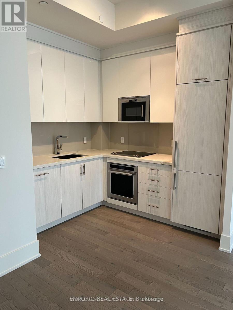 2809 - 330 RICHMOND STREET W Property Photo 1
