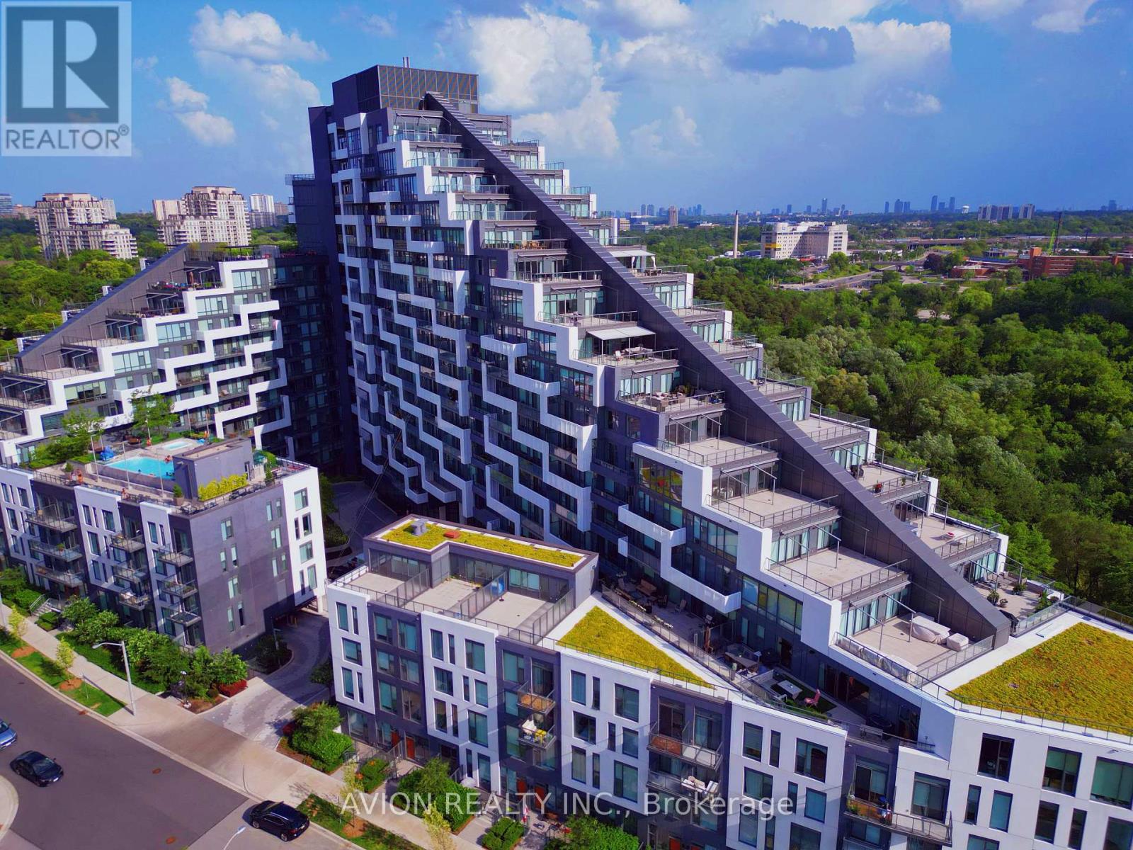 1019 - 25 ADRA GRADO WAY