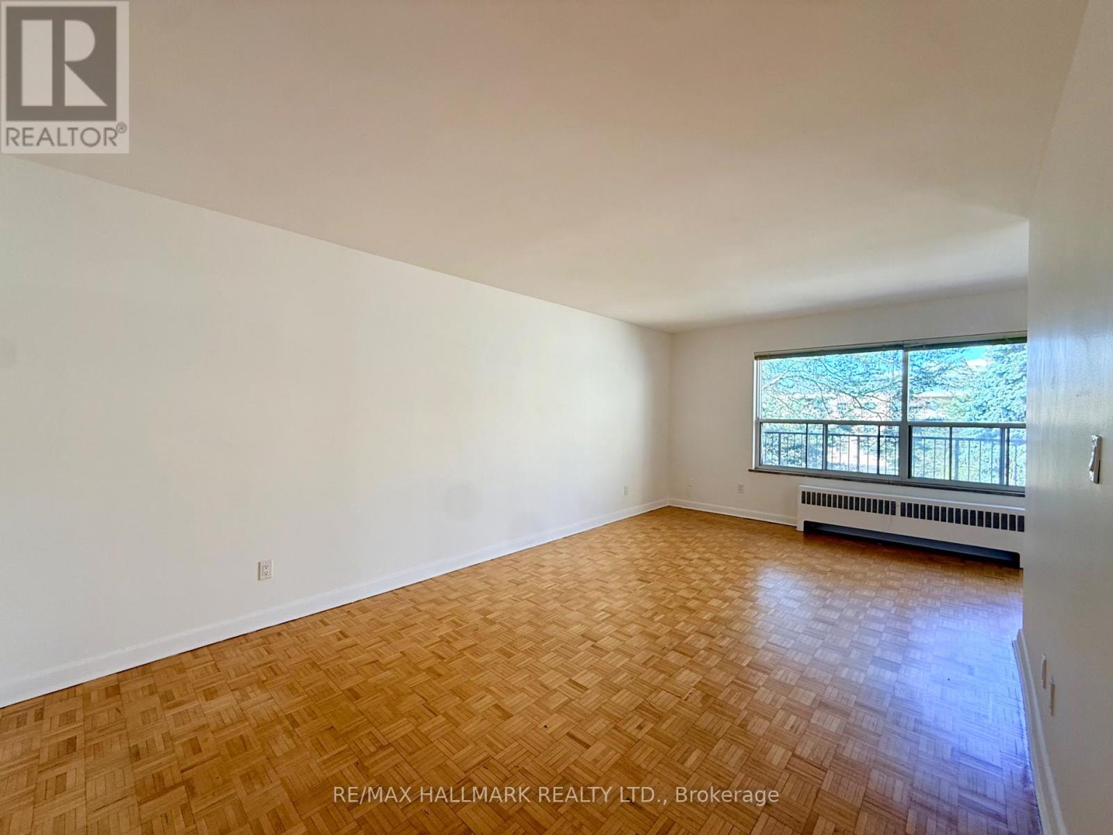 301 - 30 Upper Canada Drive Property Photo 3