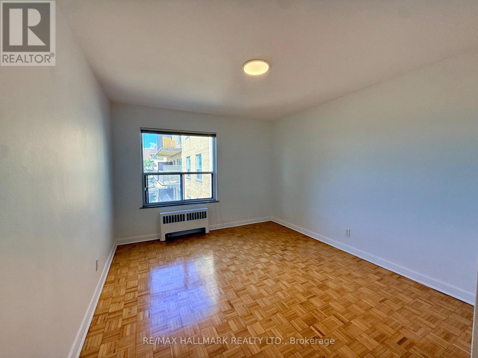 301 - 30 Upper Canada Drive Property Photo 10