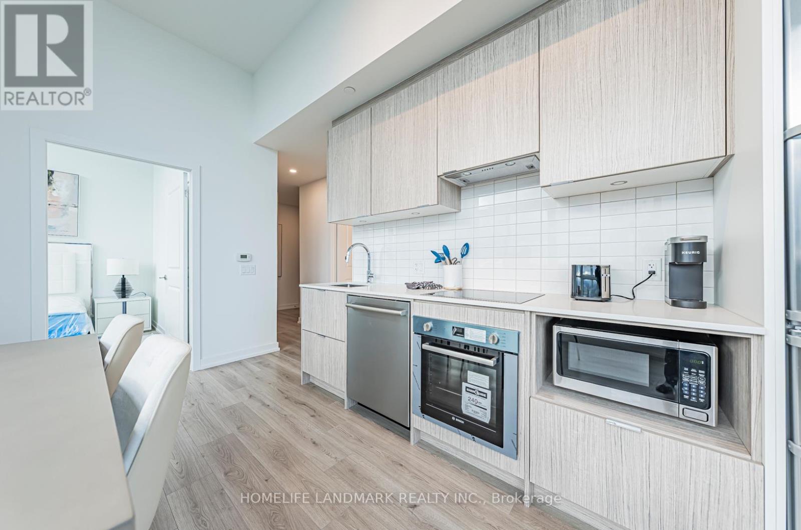 5502 - 395 Bloor Street E Property Photo 17
