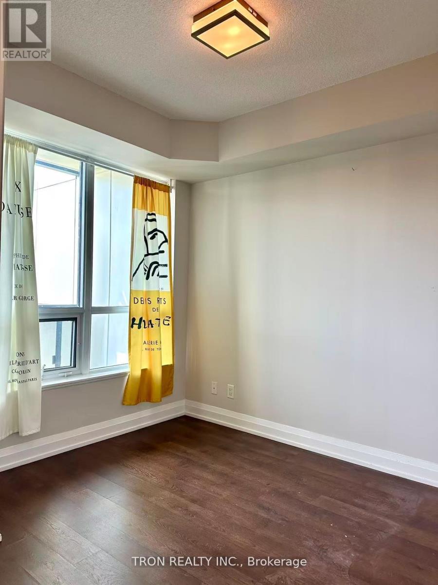 2505 - 2 Anndale Drive Property Photo 13