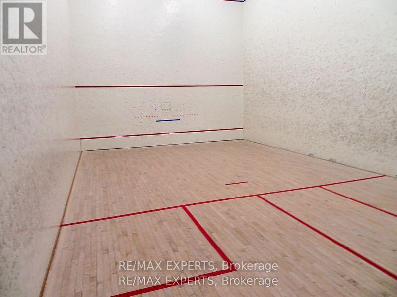 1013 - 33 Harbour Square Property Photo 30