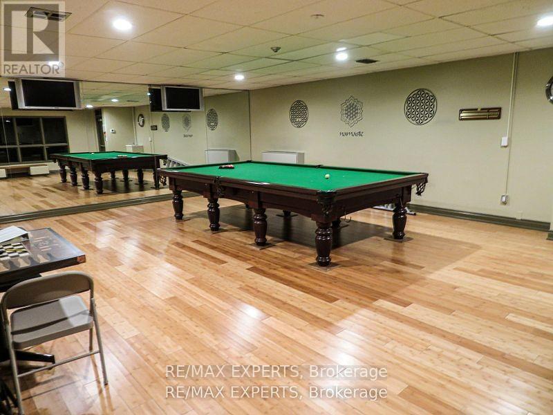1013 - 33 Harbour Square Property Photo 32