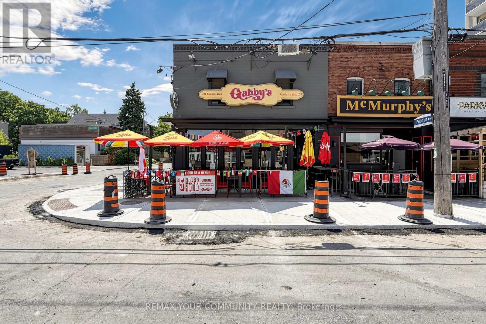 383 Eglinton Avenue E Property Photo 2