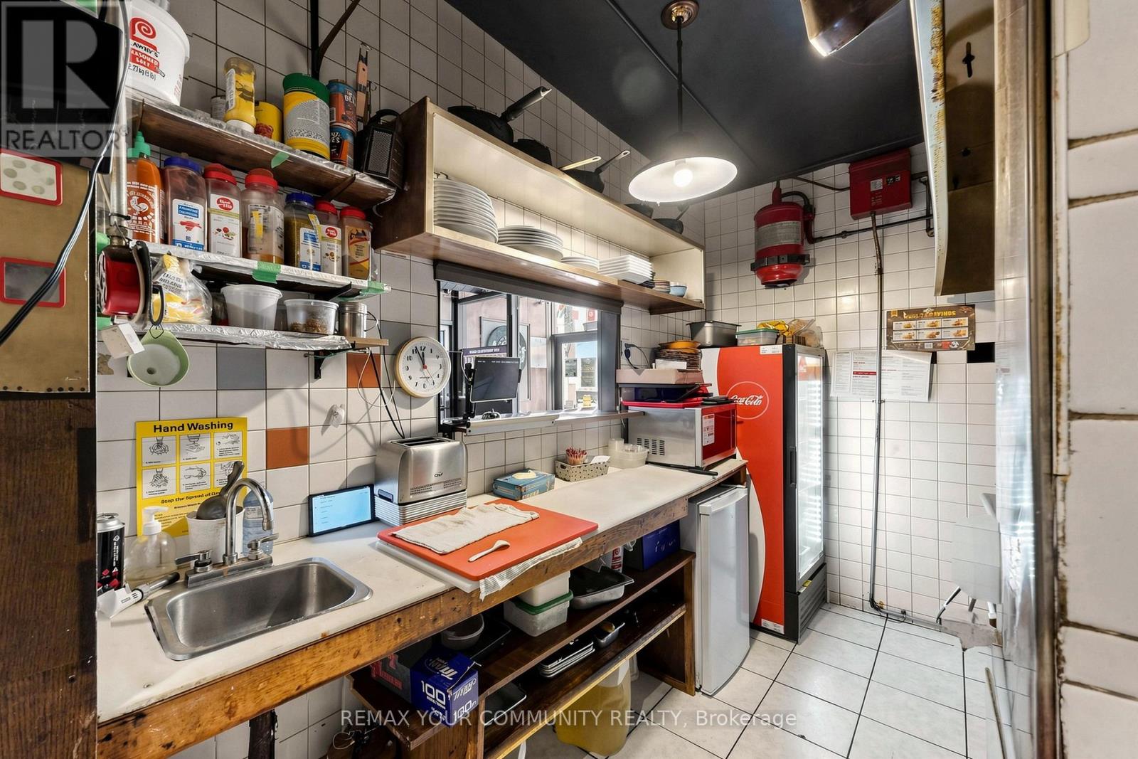 383 Eglinton Avenue E Property Photo 37