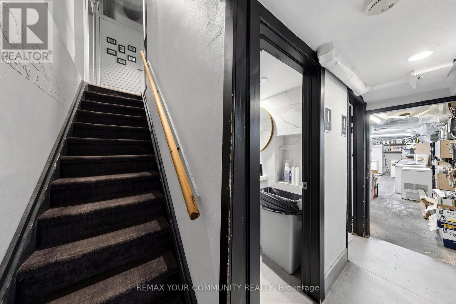 383 Eglinton Avenue E Property Photo 39