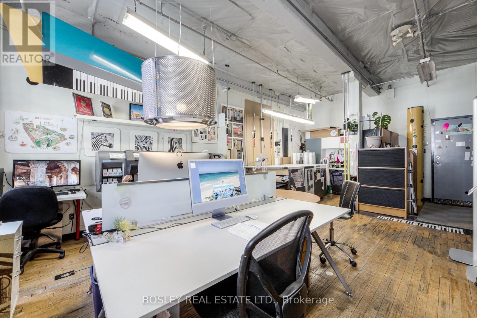 208 - 401 Richmond Street W Property Photo 10