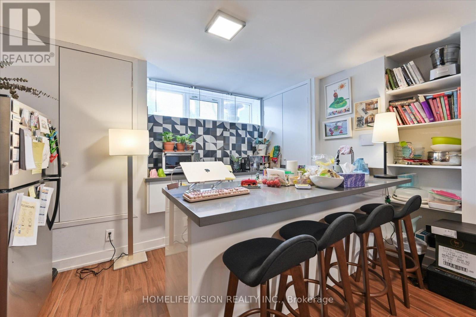 400 Summerhill Avenue Property Photo 6