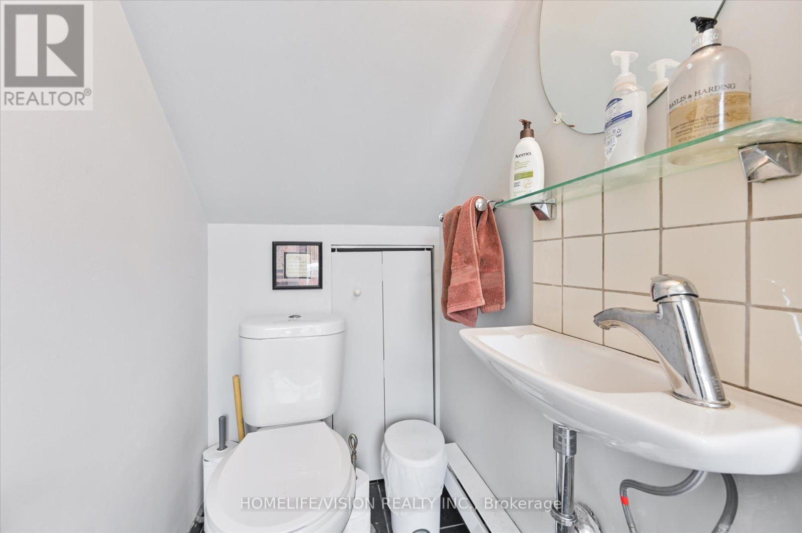 400 Summerhill Avenue Property Photo 13
