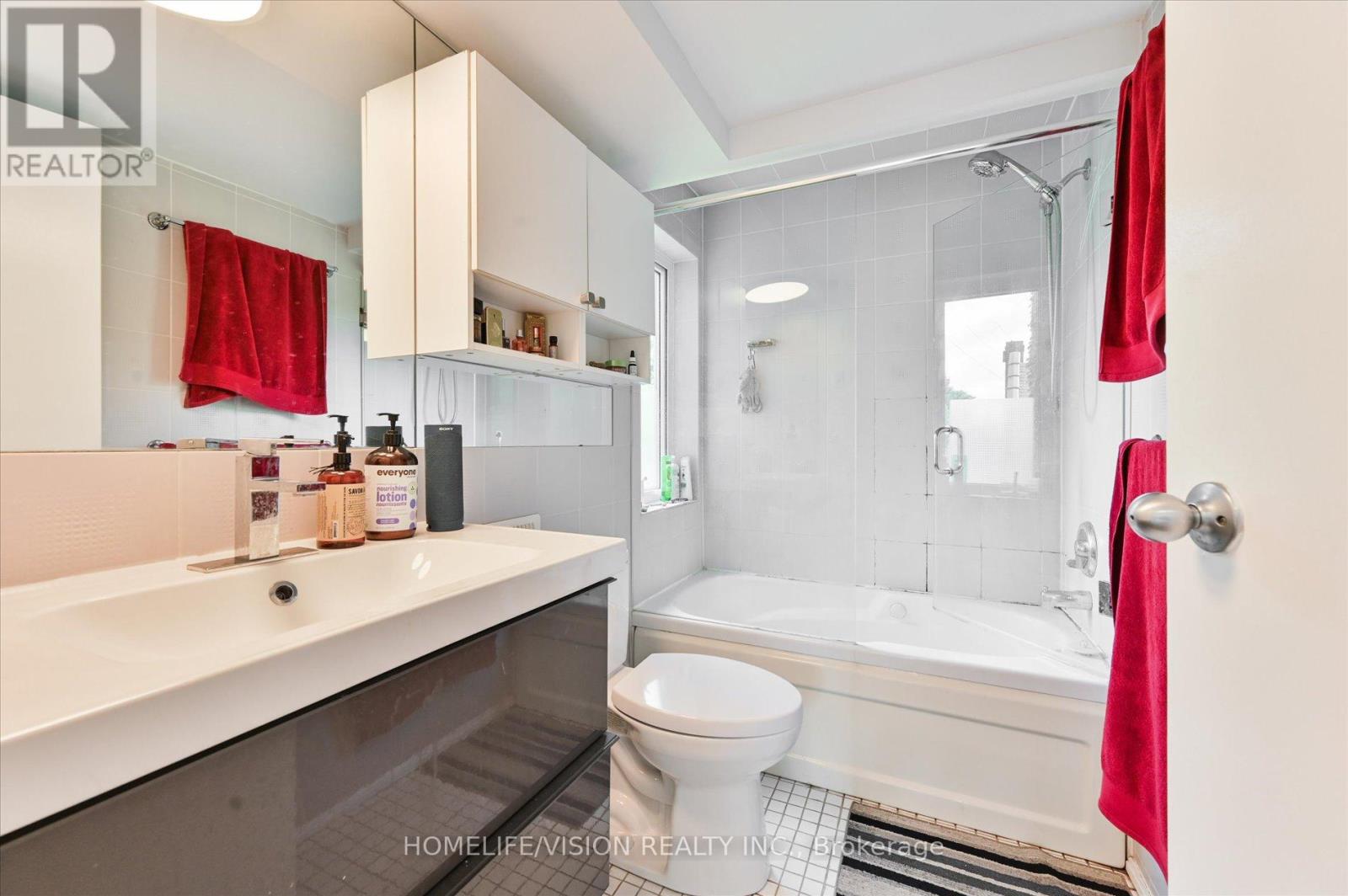 400 Summerhill Avenue Property Photo 33