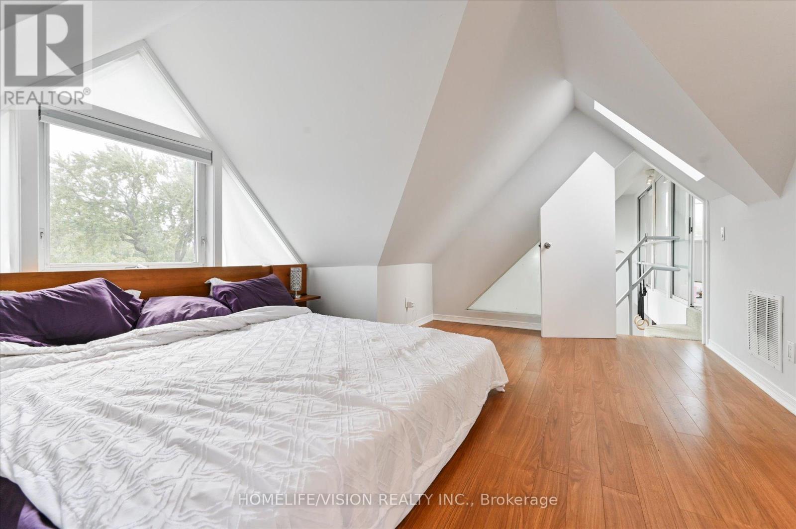 400 Summerhill Avenue Property Photo 37