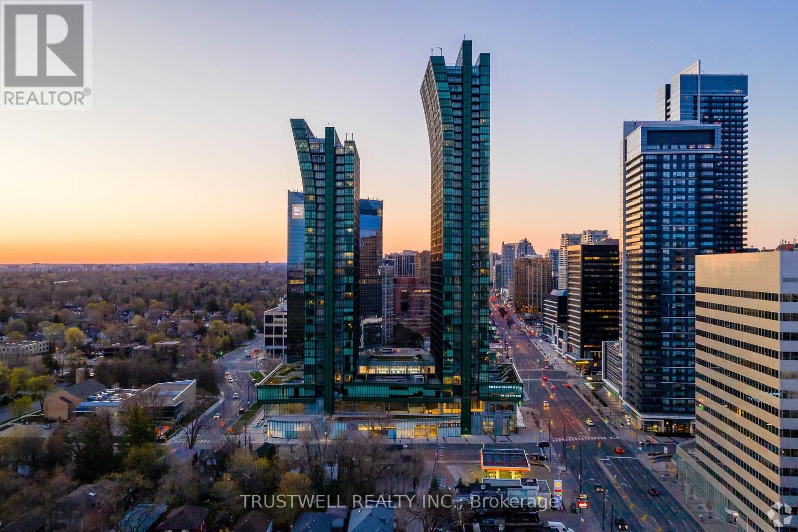 350 - 4750 Yonge Street Property Photo 1