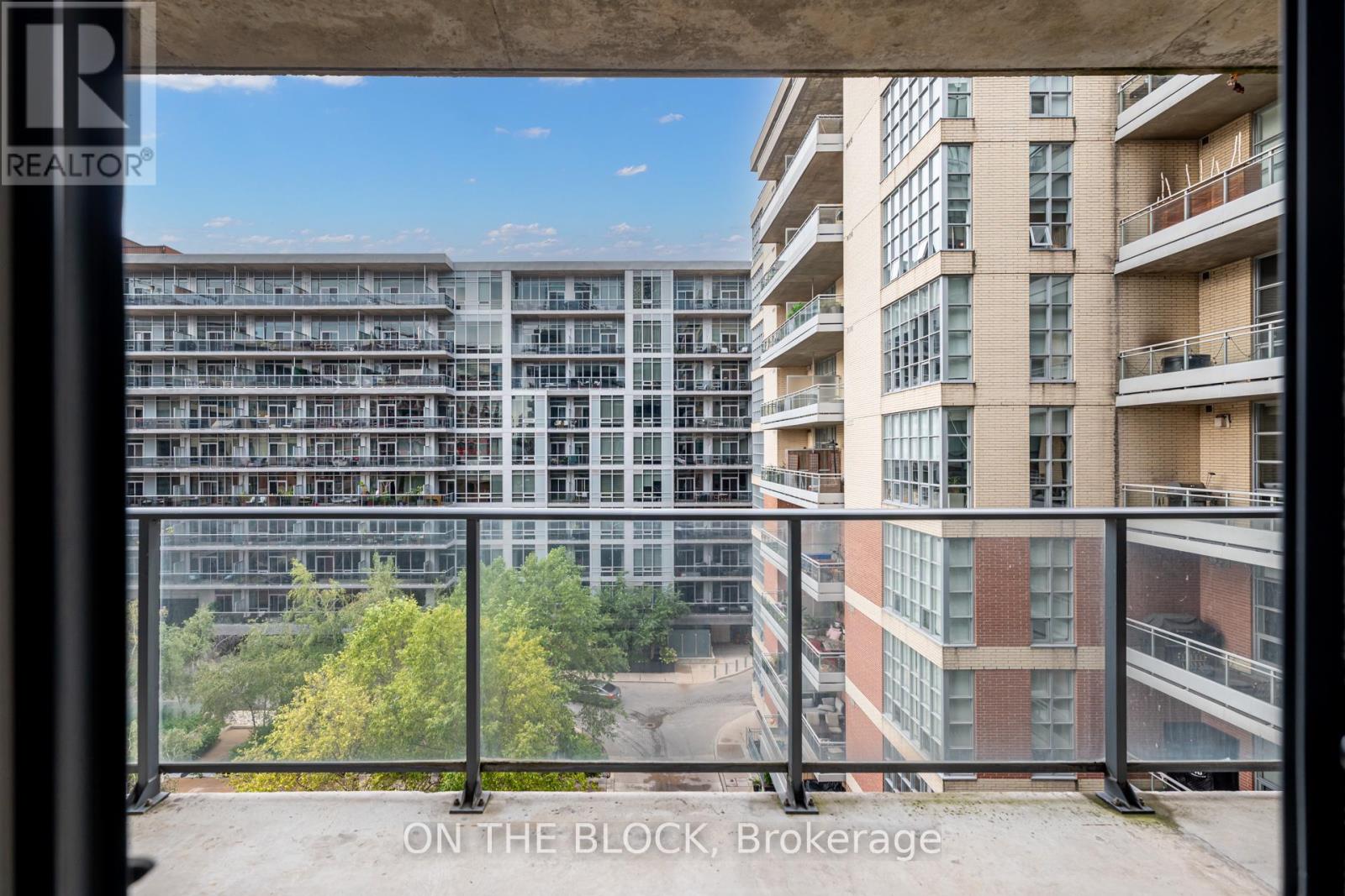 616 - 478 King Street W Property Photo 18
