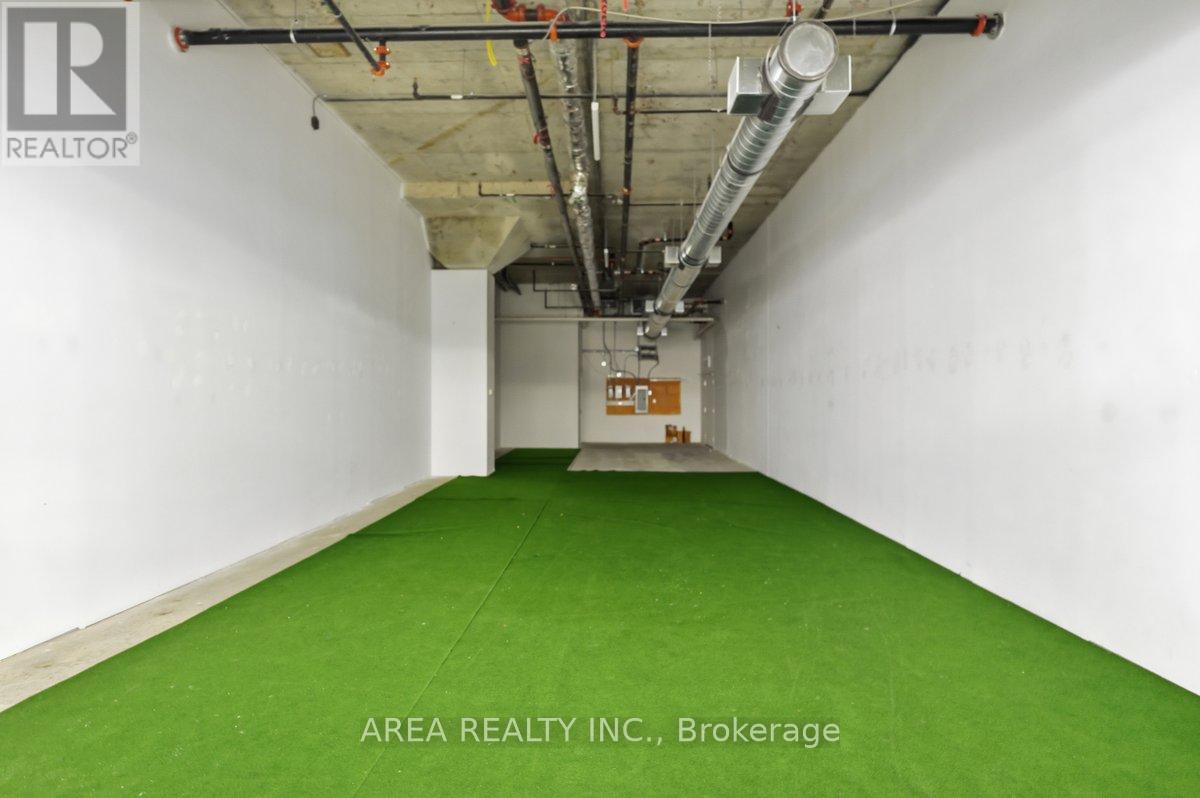 123 - 4841 Yonge Street Property Photo 3