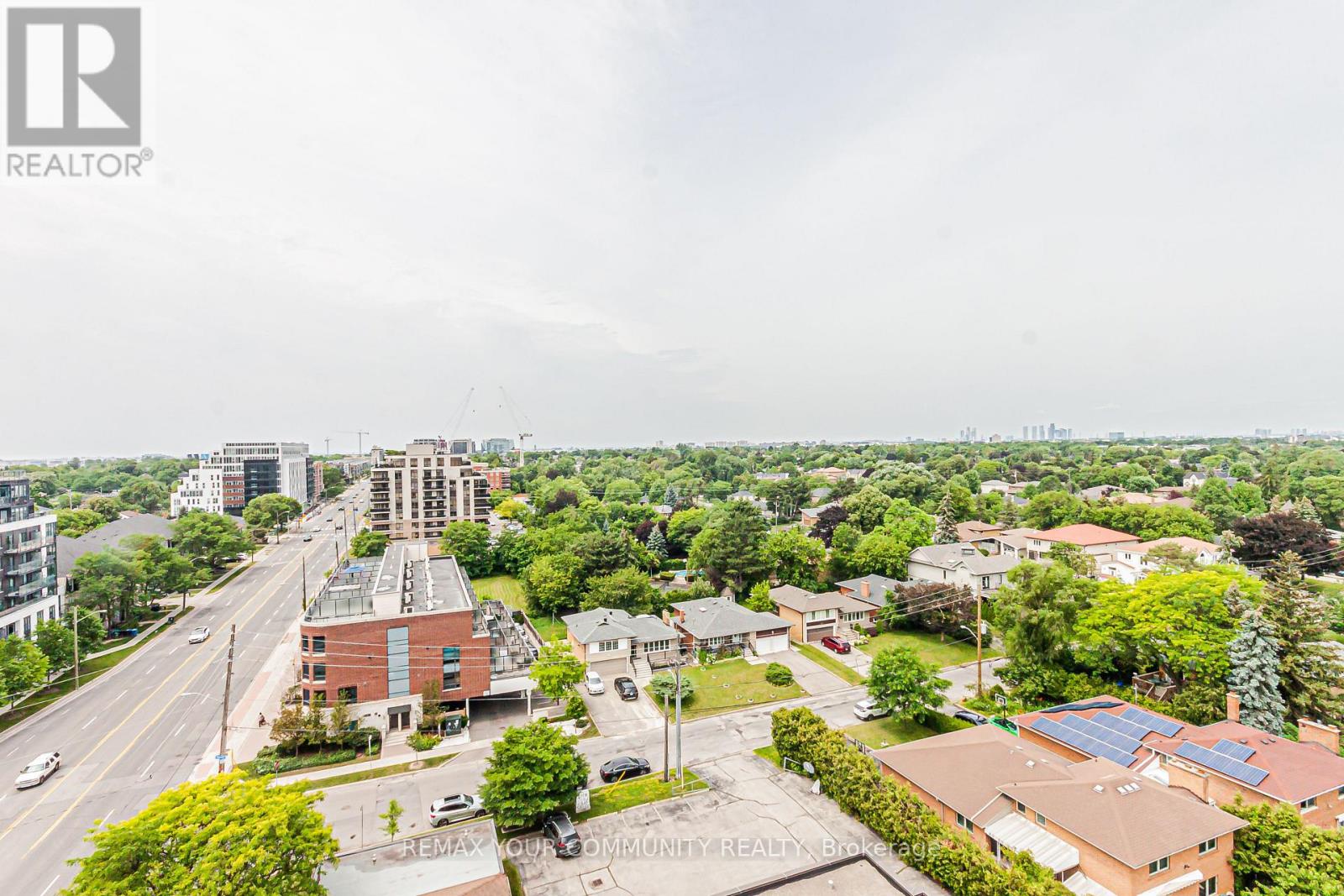 905 - 700 Sheppard Avenue W Property Photo 23