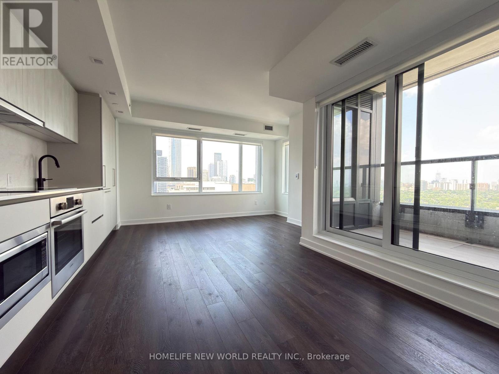 2904 - 609 Sherbourne Street Property Photo 12