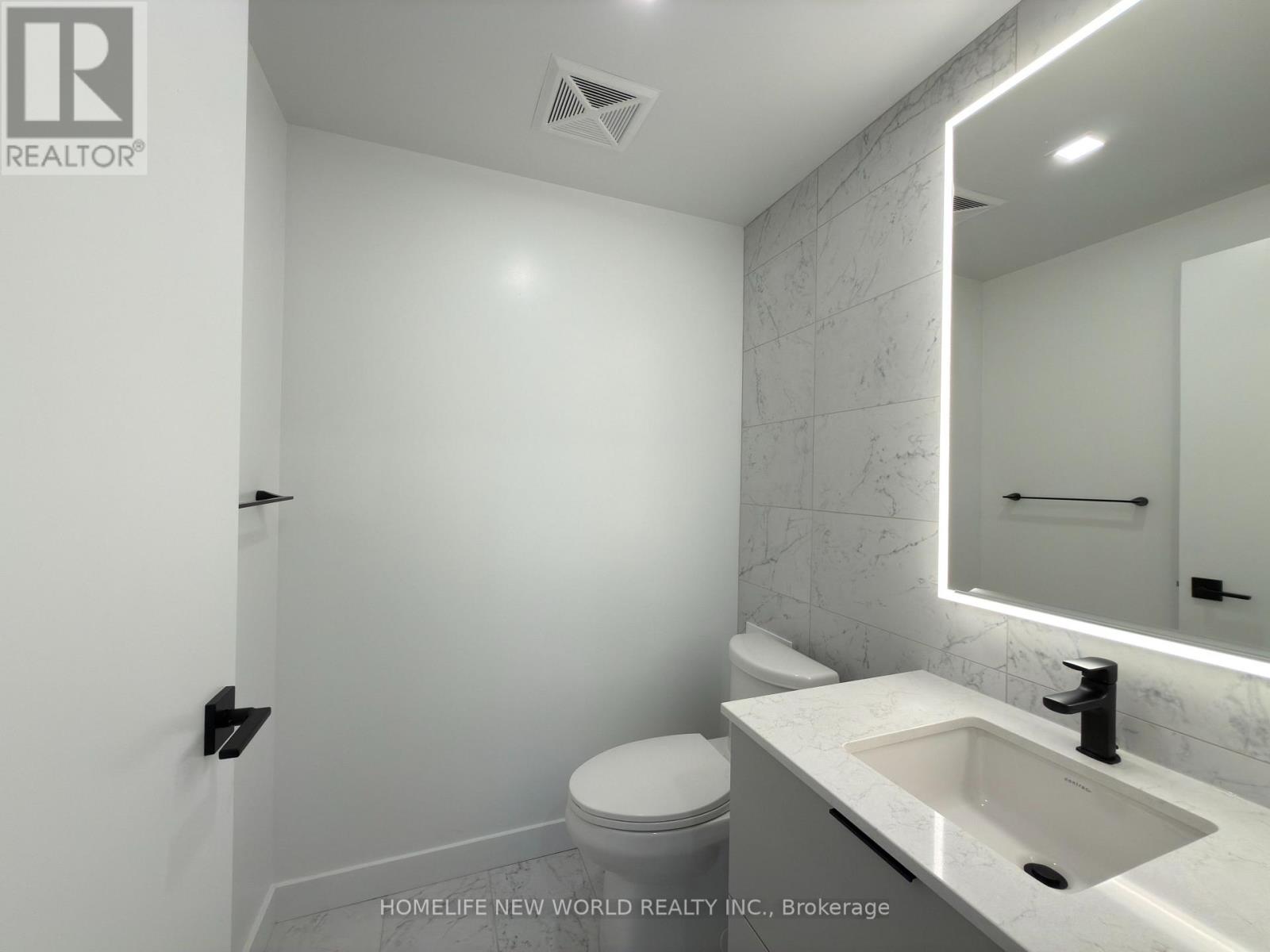 2904 - 609 Sherbourne Street Property Photo 17