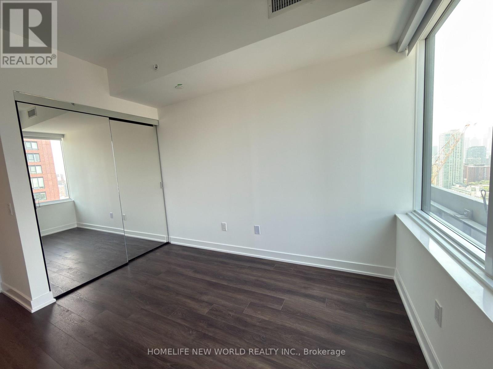 2904 - 609 Sherbourne Street Property Photo 19