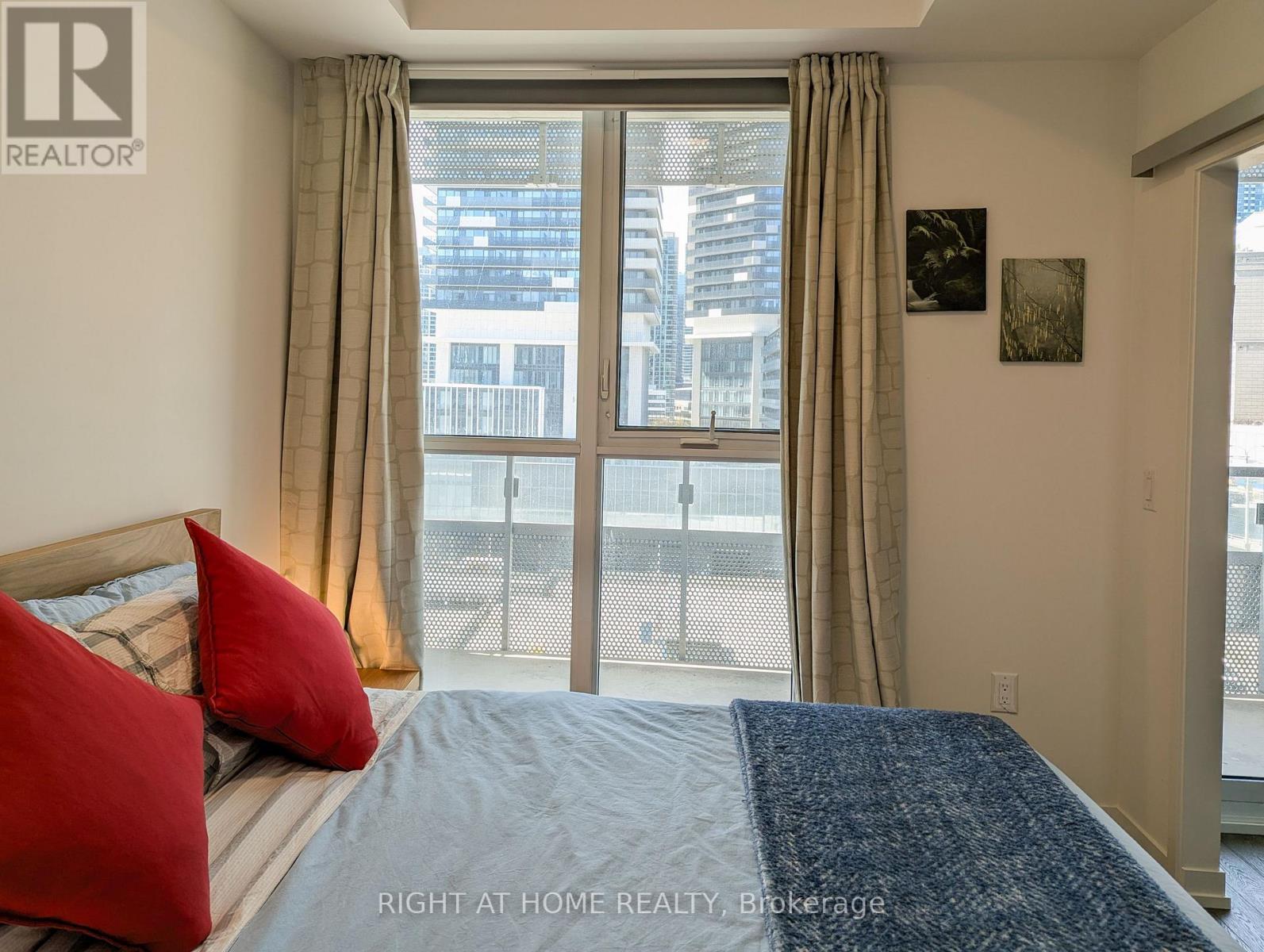 609 - 15 Lower Jarvis Street Property Photo 11