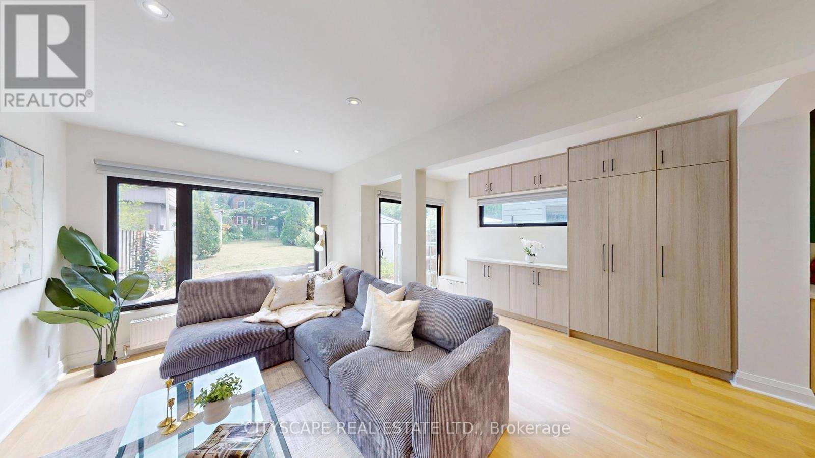 25 Oswald Crescent Property Photo 13