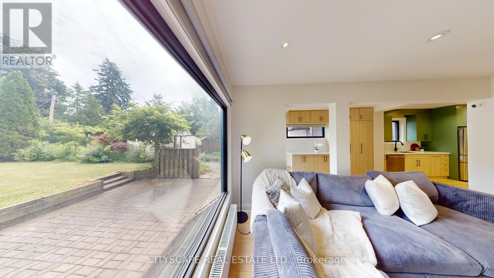 25 Oswald Crescent Property Photo 15