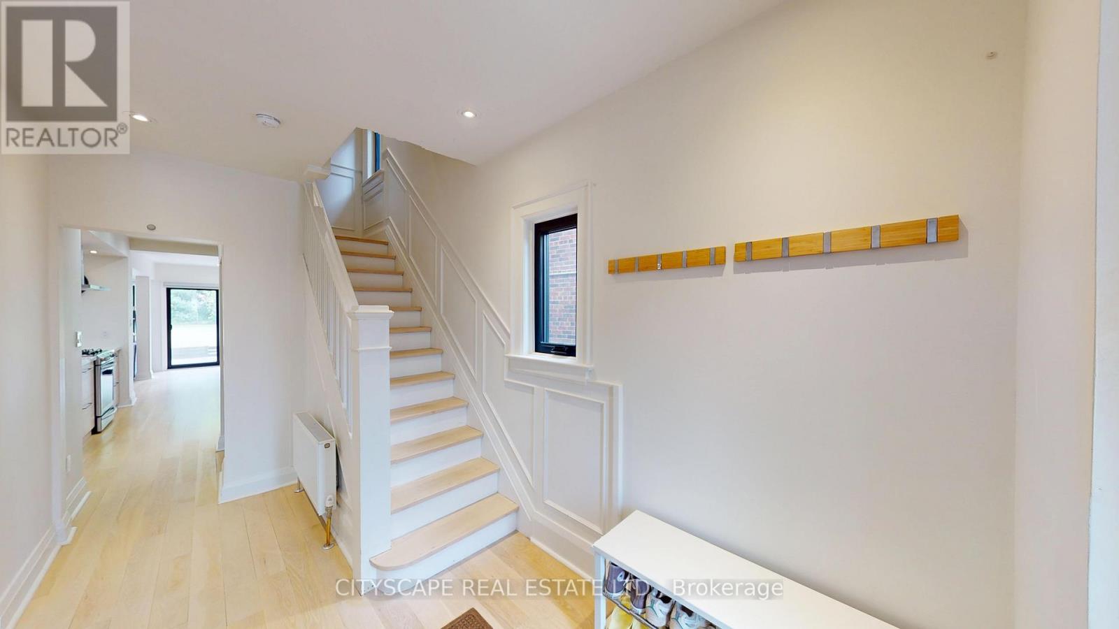 25 Oswald Crescent Property Photo 18