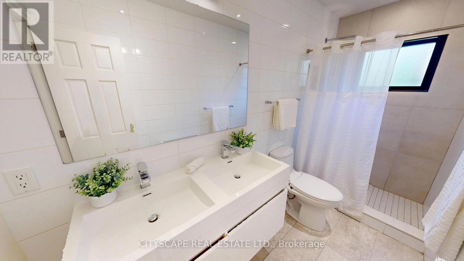 25 Oswald Crescent Property Photo 27