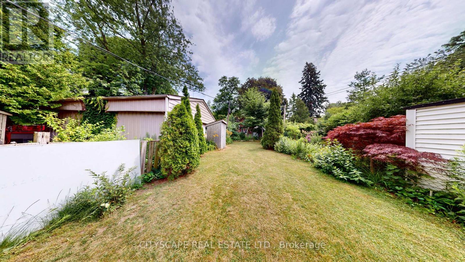 25 Oswald Crescent Property Photo 43
