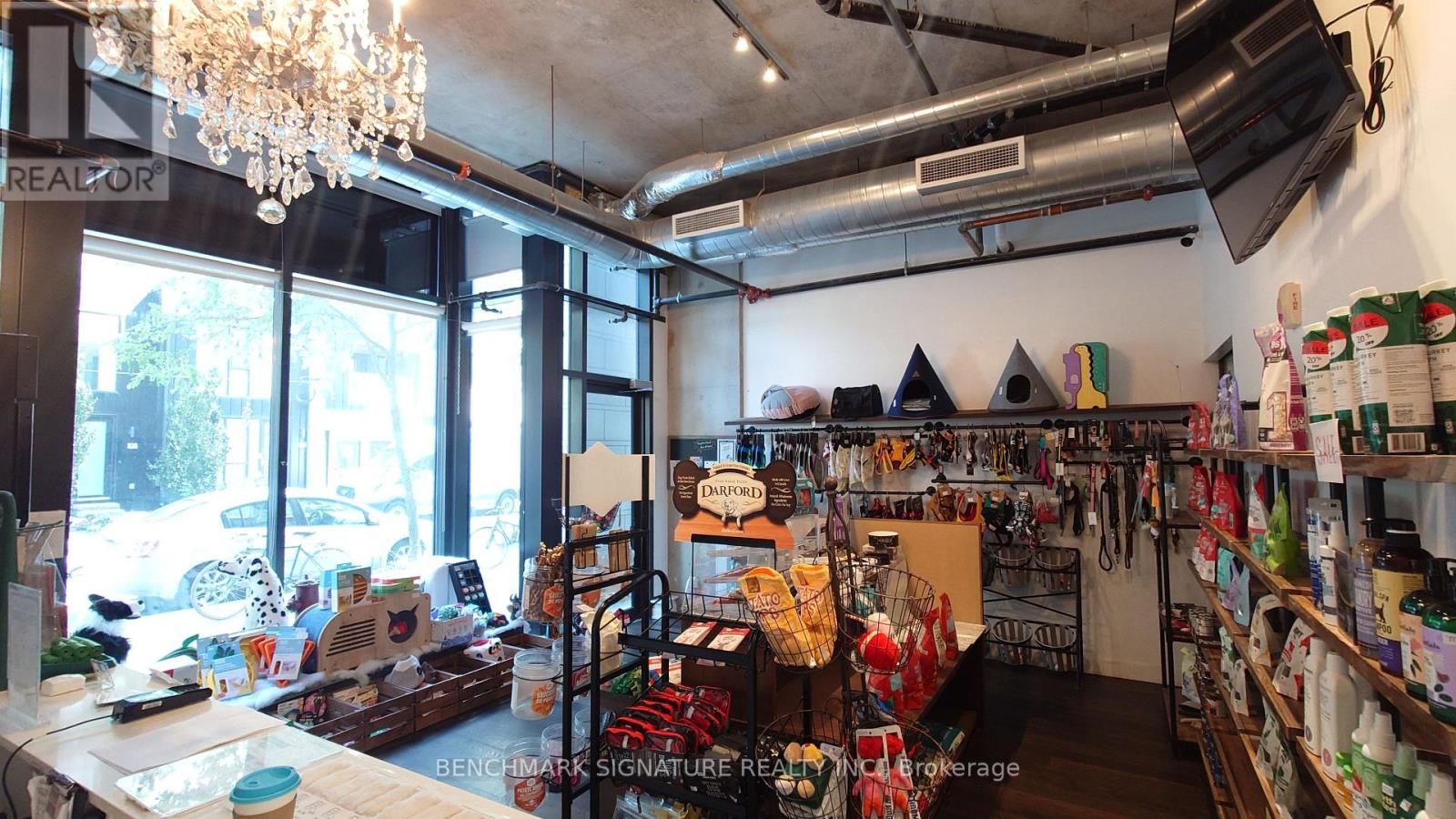 22 Dovercourt Road Property Photo 6