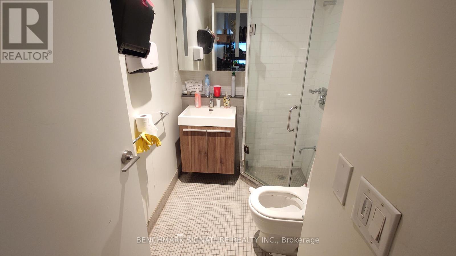 22 Dovercourt Road Property Photo 18