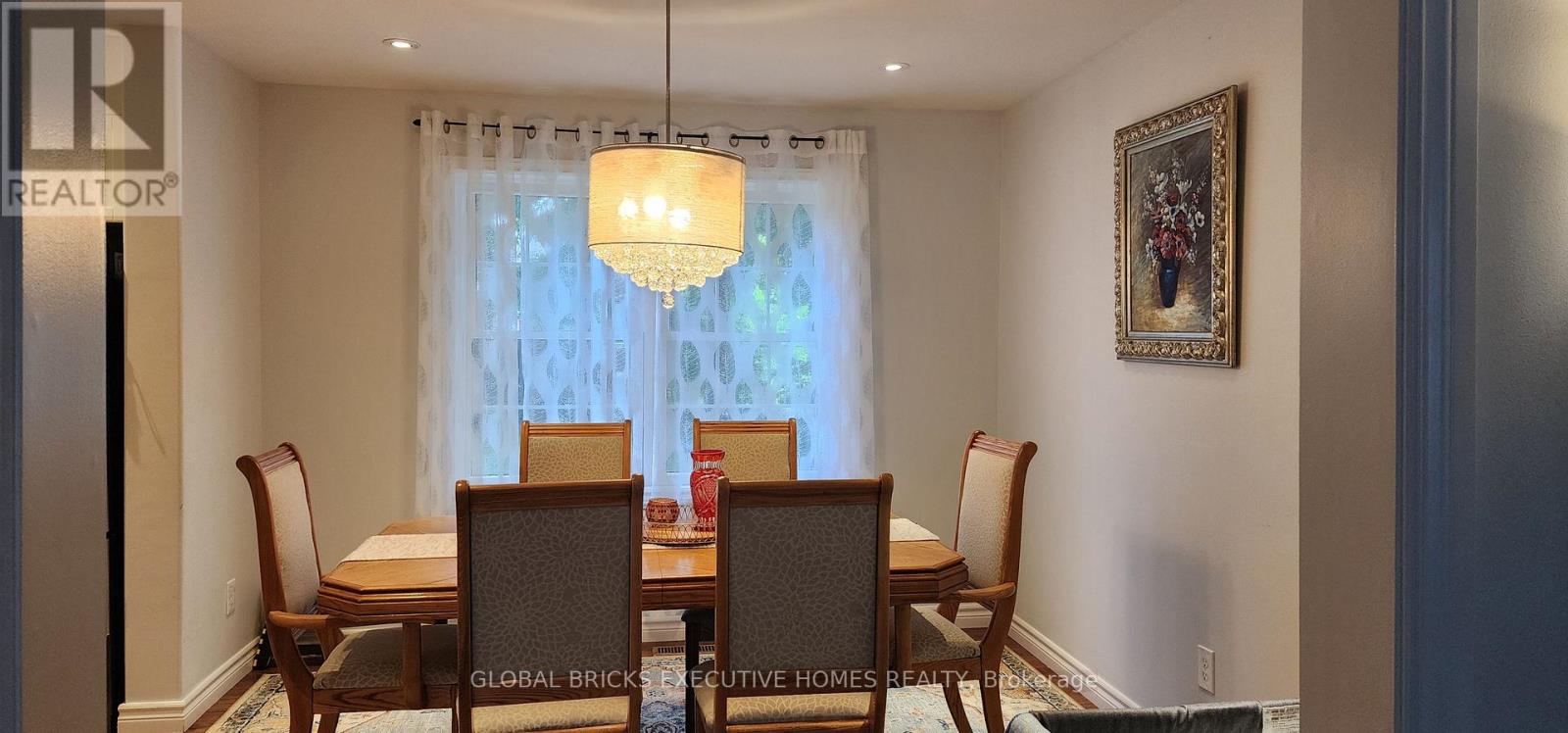 23 Whitefriars Drive Property Photo 7