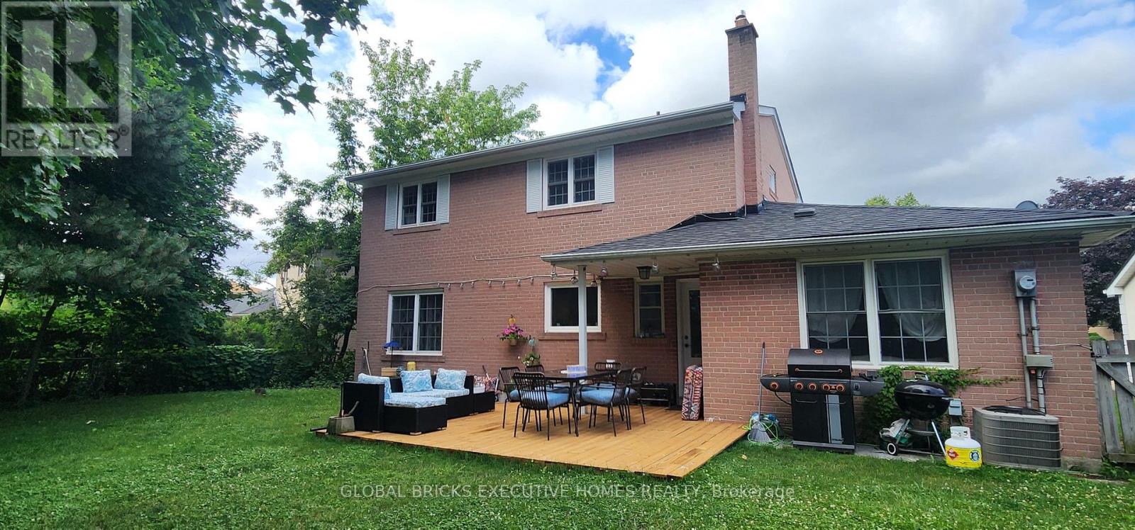 23 Whitefriars Drive Property Photo 25