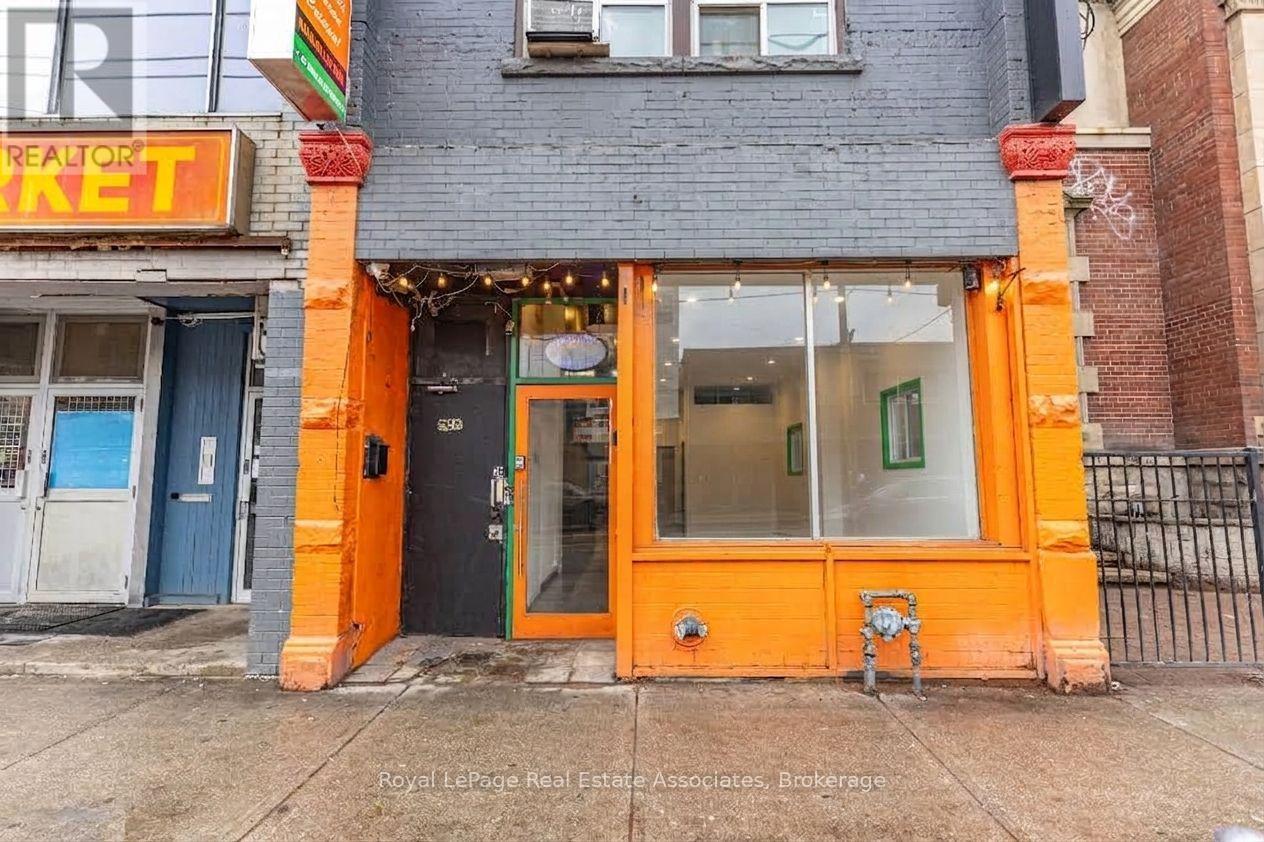592 QUEEN STREET W