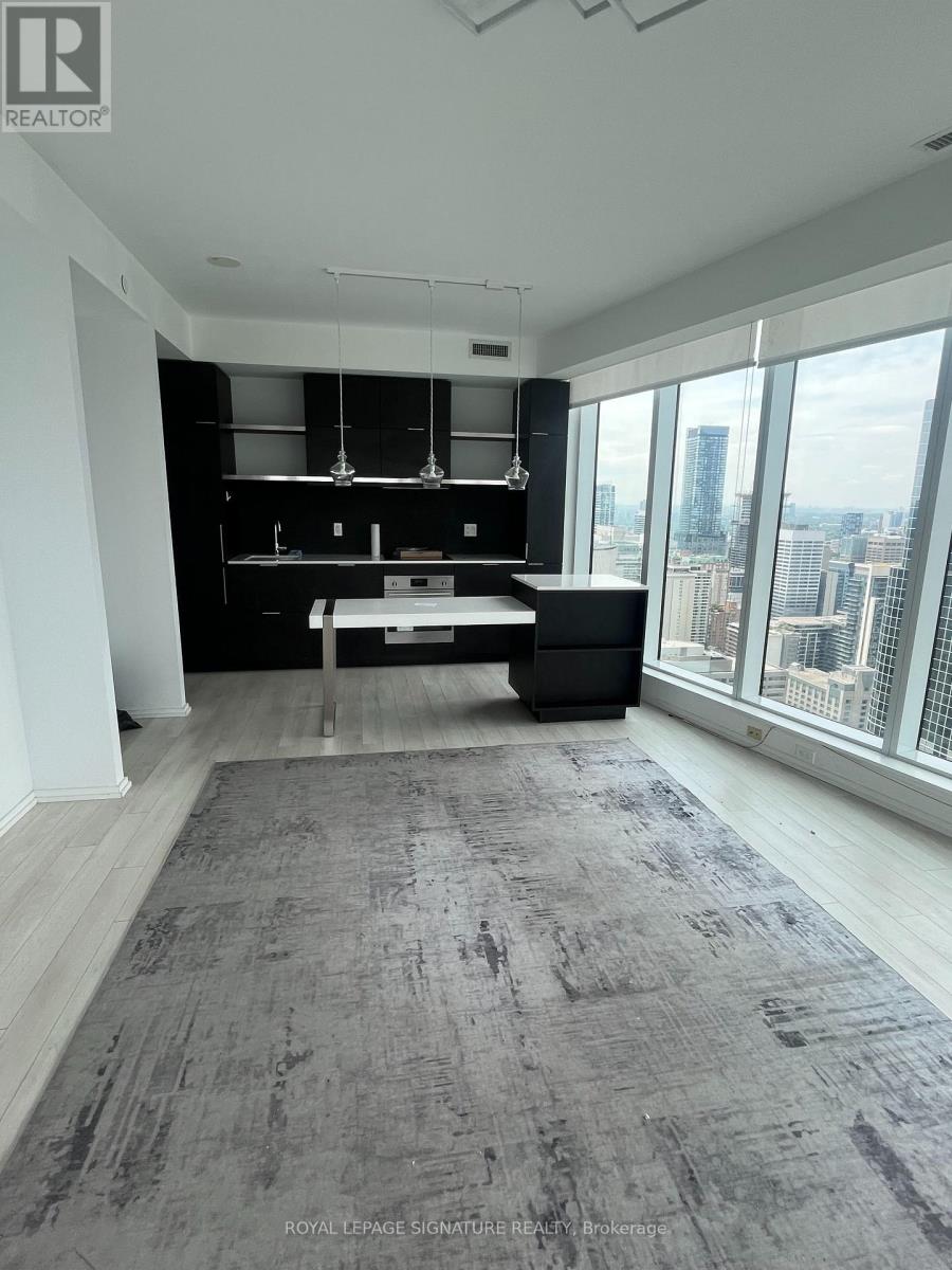 3802 - 197 Yonge Street Property Photo 3