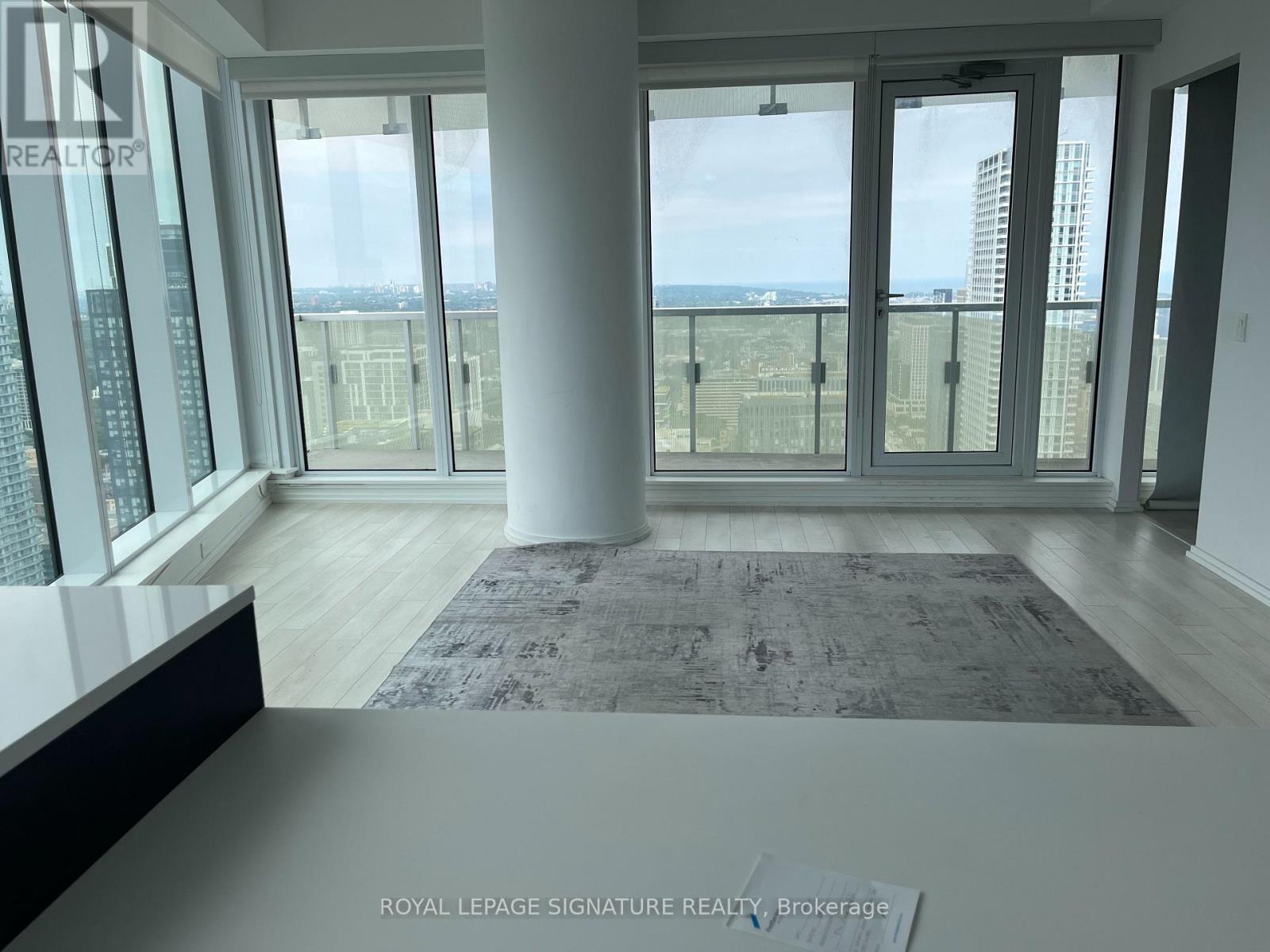 3802 - 197 Yonge Street Property Photo 5
