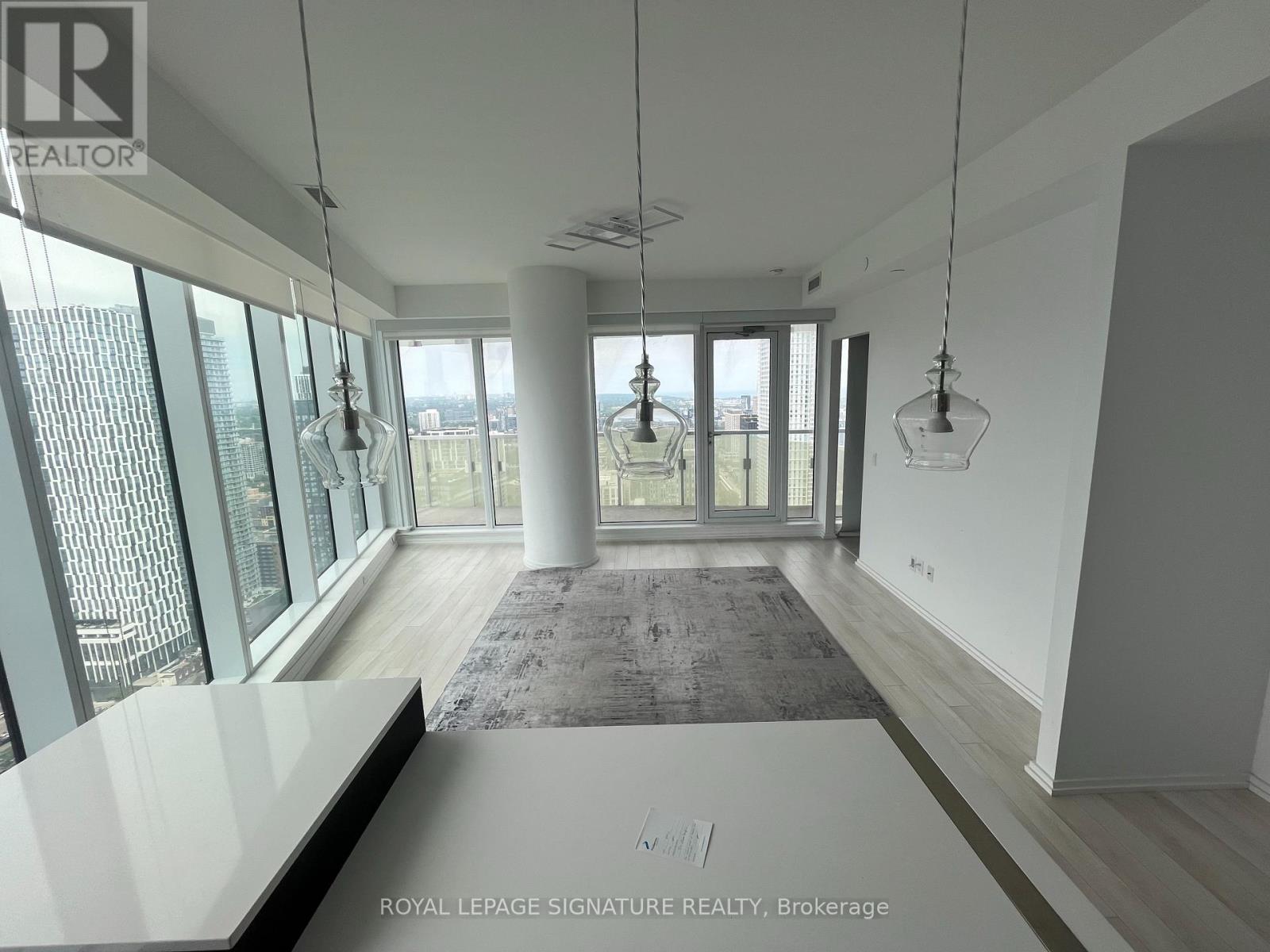 3802 - 197 Yonge Street Property Photo 6