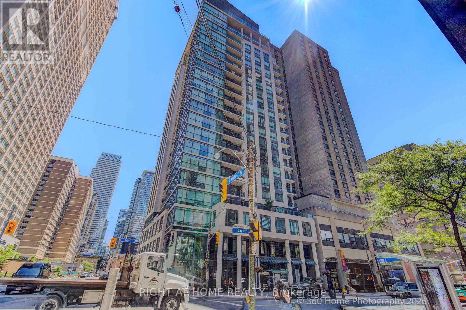 1907 - 1121 BAY STREET