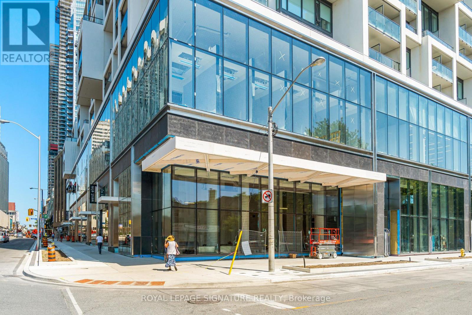 2811 - 5 Soudan Avenue Property Photo 2