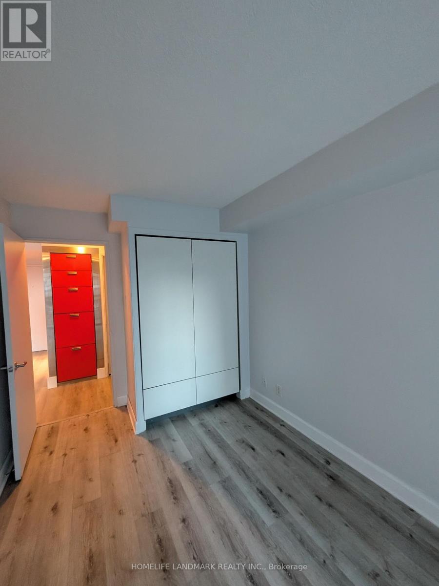 805 - 92 King Street E Property Photo 9