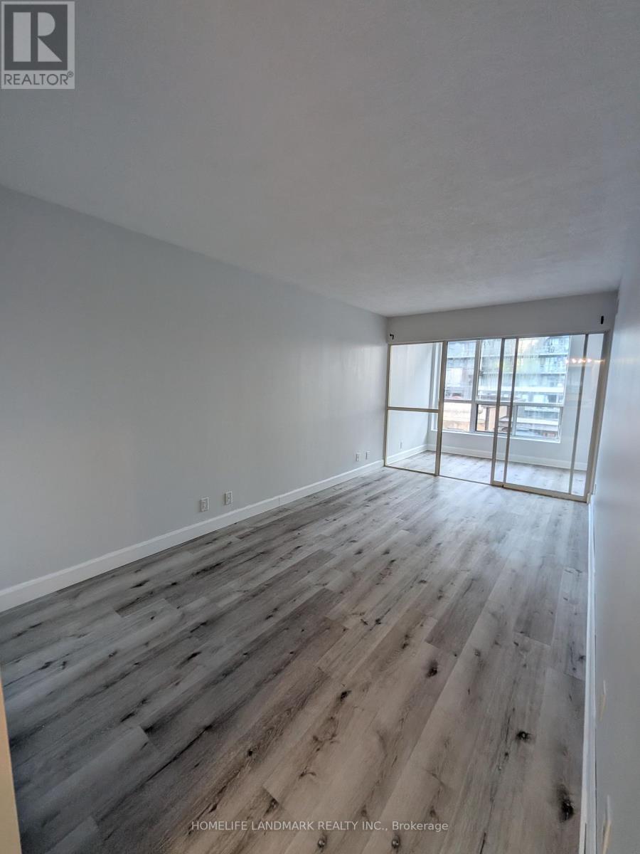 805 - 92 King Street E Property Photo 11