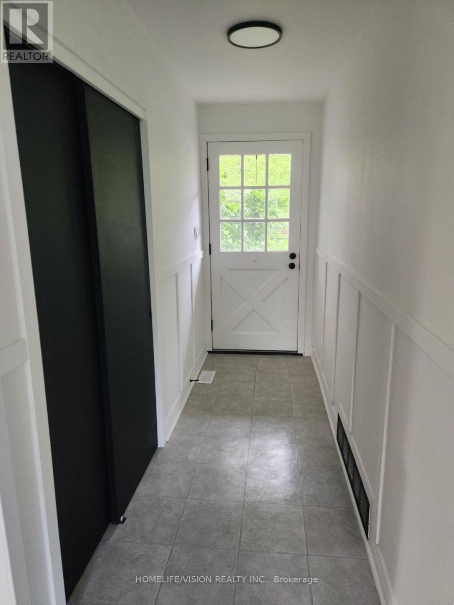 6 Brenham Crescent Property Photo 8