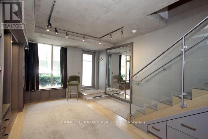 101 - 49 Stewart Street Property Photo 5