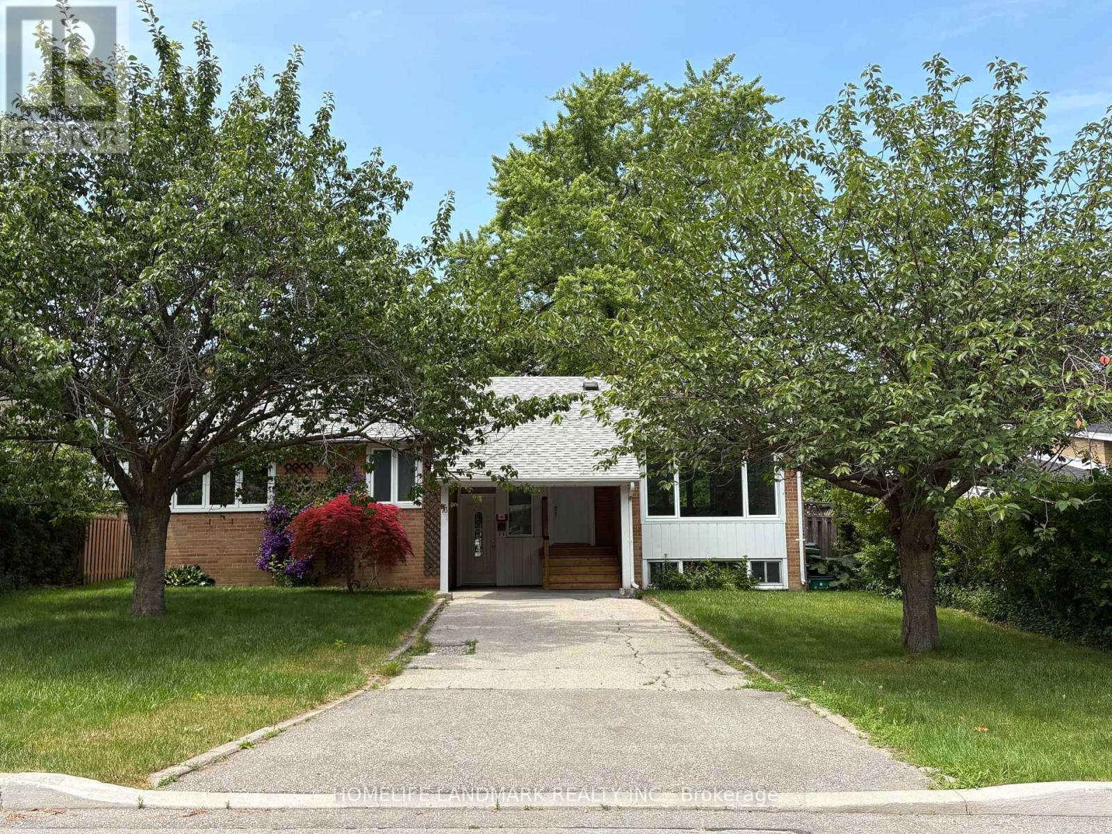 73 Berkinshaw Crescent Property Photo 1