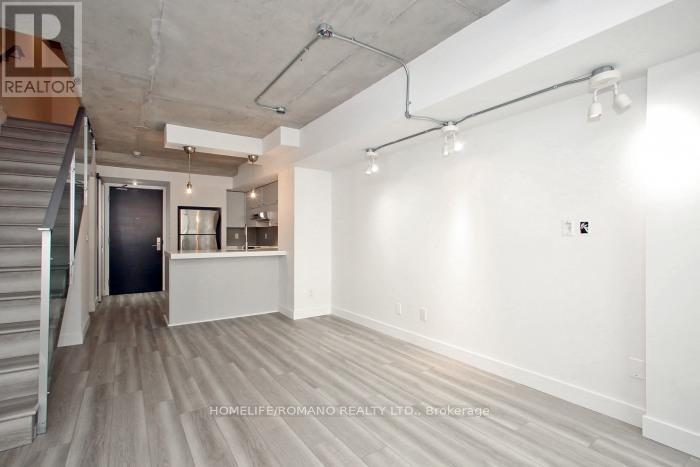 104 - 55 Stewart Street Property Photo 6
