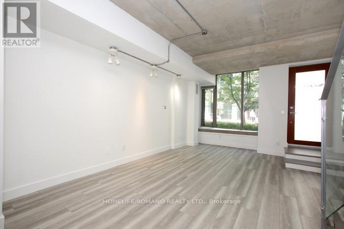 104 - 55 Stewart Street Property Photo 7